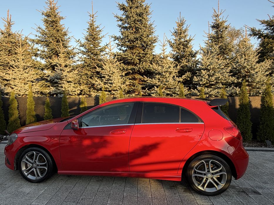 MERCEDES  - Benz A180