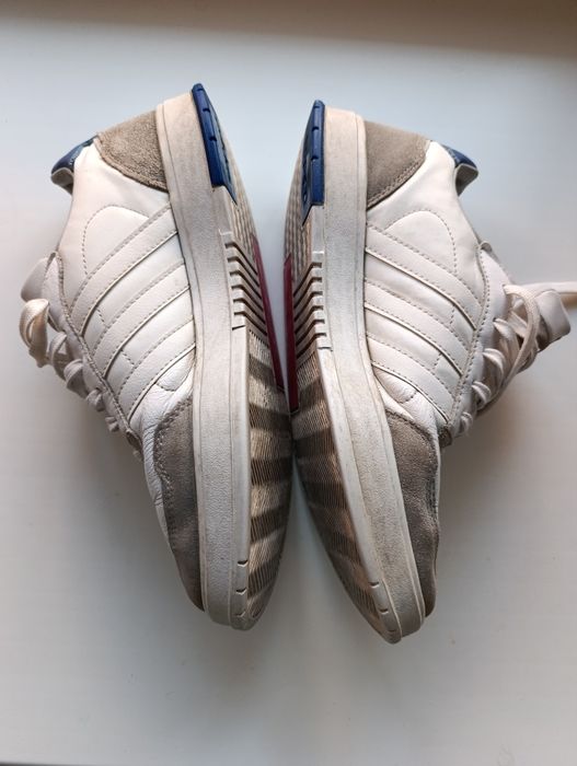 Кросівки чоловічі кожані 44 розмір Adidas