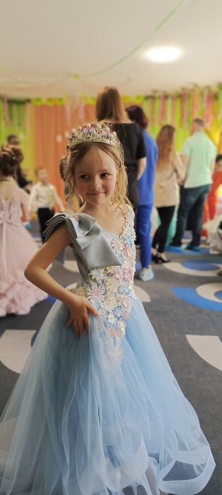 Платье на выпускной, бальное