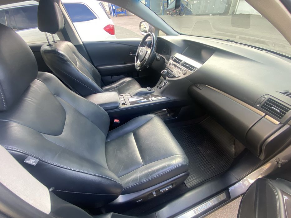 Лексус RX 350 автомобіль