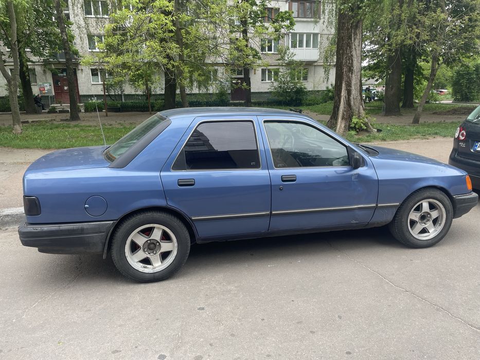 Продам форд сієра