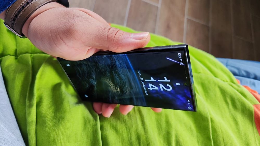 S23 ultra 8/256gb top