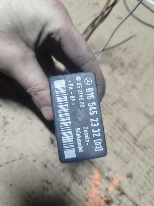 Блок керування Мерседес (016 545 23 32)