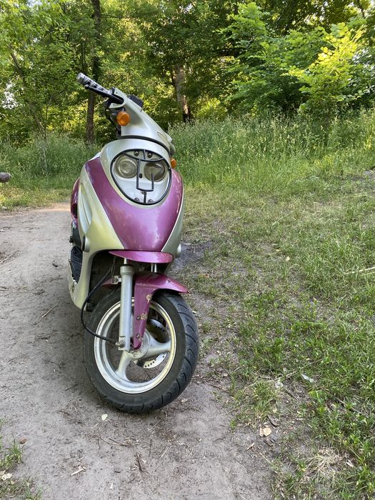 Продам скутер  спочно