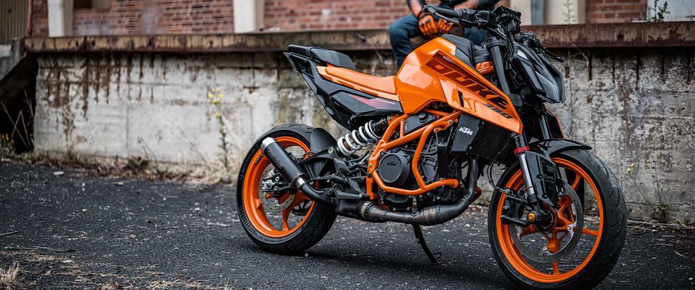 оновлений KTM 390 Duke 2024 рік. офіційний дилер, гарантія 2р.