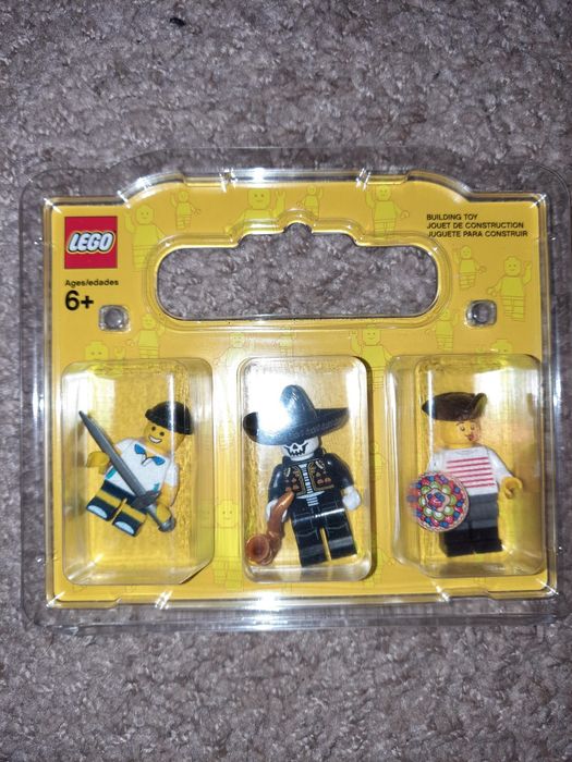 Lego Minifigurki 3 figurki Mariachi Nowe Blister