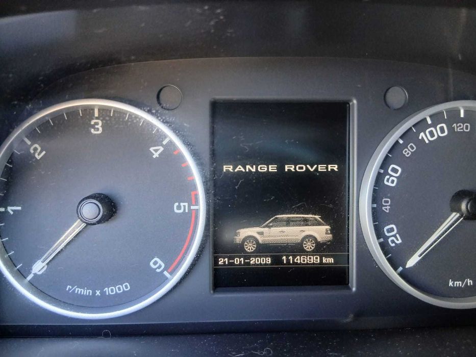 Land Rover Range Rover Sport 3.0 TDV6 HSE