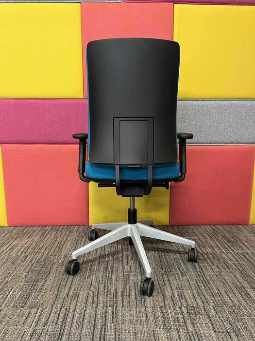 Fotel biurowy obrotowy ergonomiczny Profim Veris 101SFL okazja!