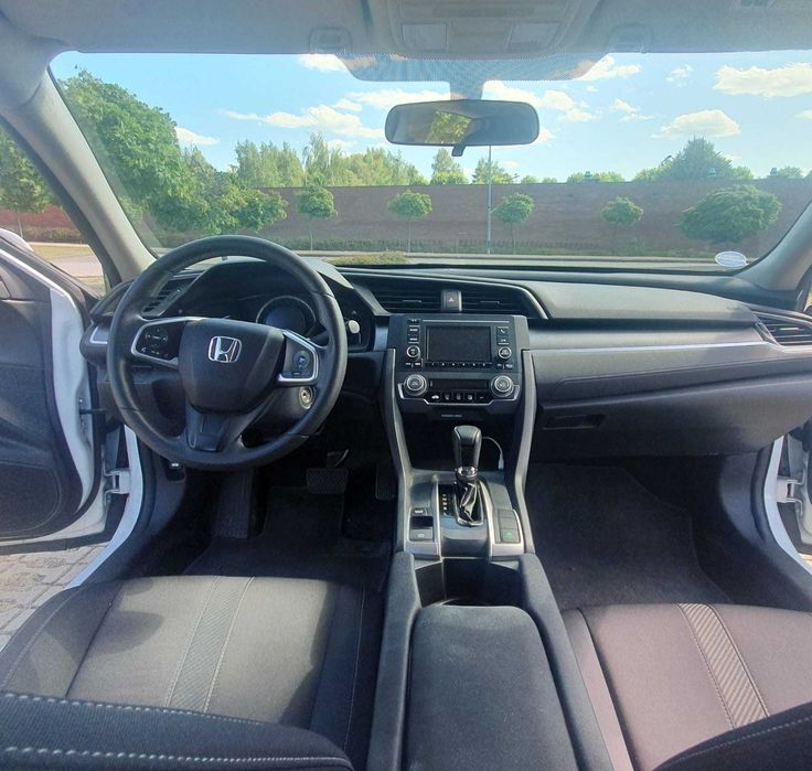 Honda CIVIC  X Sedan