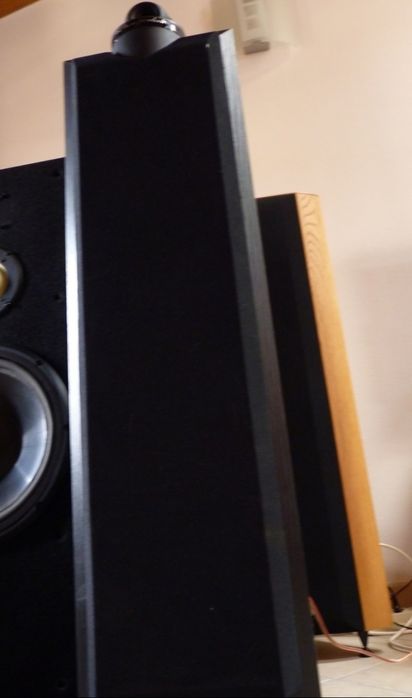 Colunas wharfedale modus 8