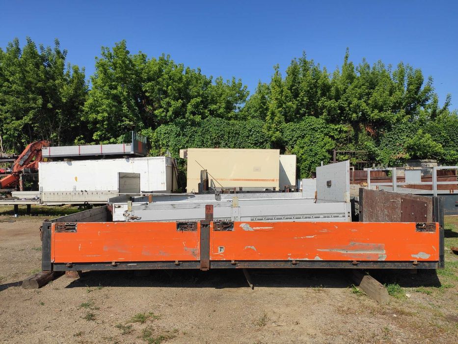 Кузов бортовий вантажний