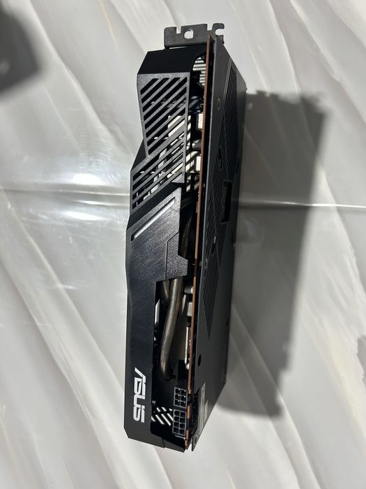 Видеокарта Asus Duall RX5700 8gb!