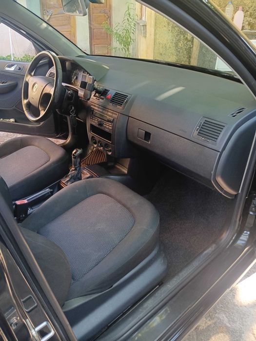 SKODA Fabia 1.4 TD — photo 5