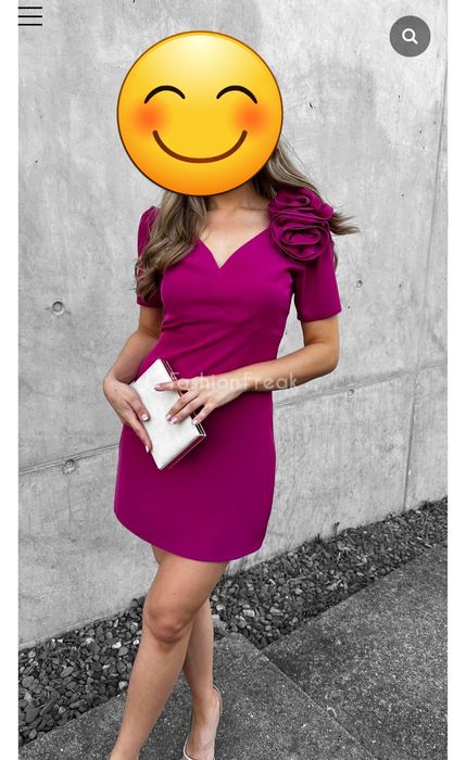 Sukienka w kolorze fuksji