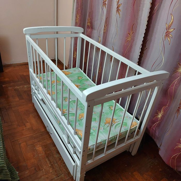 Дитяче ліжечко  САМОВИВІЗ
