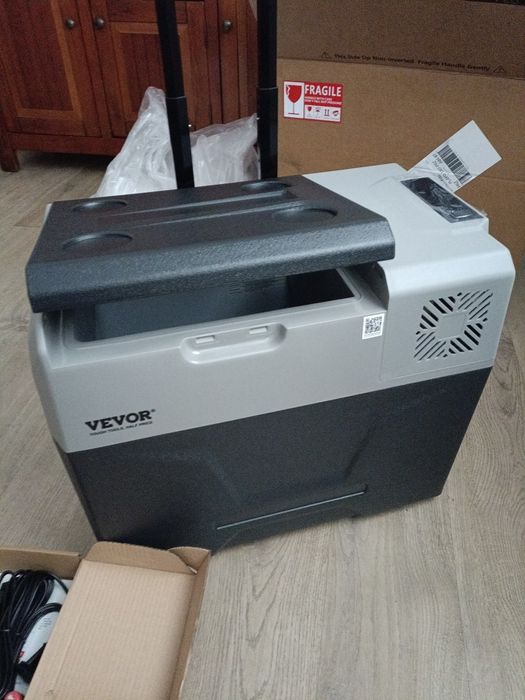 Sprzedam Lodówka Vevor 40l