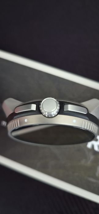 Suunto Race Tytan  Saphire