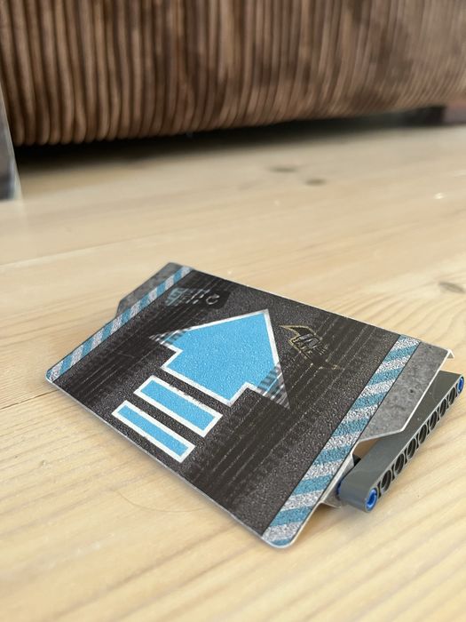 Naciągany samochodzik lego technic