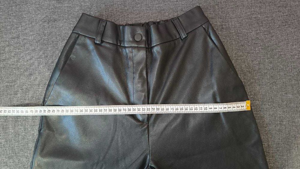 Штани жіночі з еко-шкіри розмір S