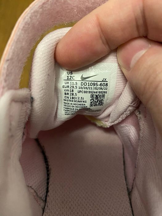 Дитячі кросівки для дівчинки Nike Revolution 6 Nn 12C 29.5 Рожеві