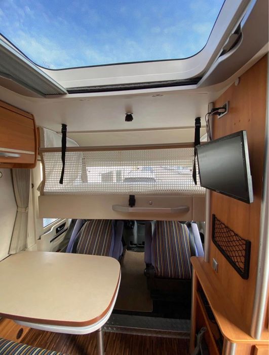 Hymer Exsis 522 Integral 2009 – 4 Lugares – Pronta a Viajar!