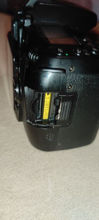 NIKON D90 BODY проблема із шестернею затвора