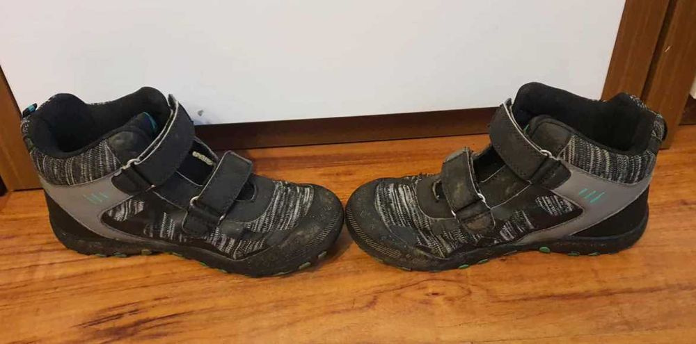 Buty chłopięce ocieplane roz 35