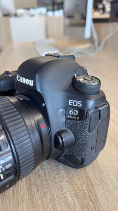 Canon 6D Mark II com lente 24:105 F4