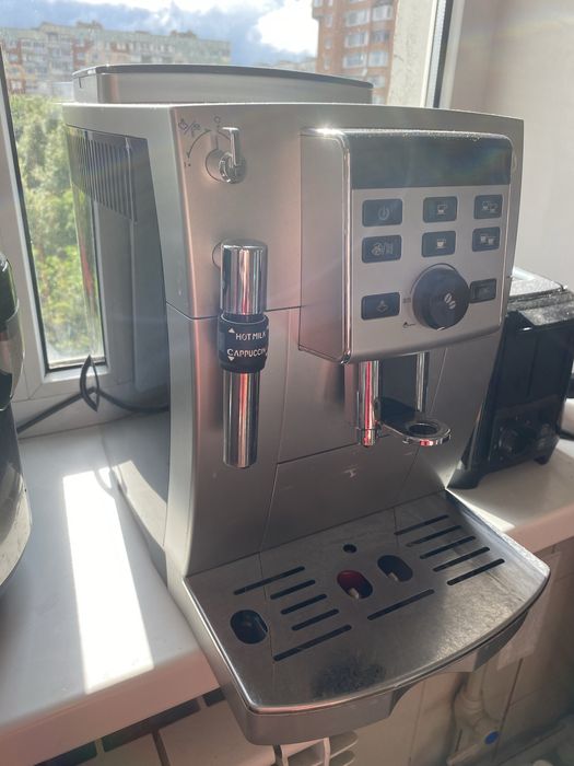 Кофемашина Делонги