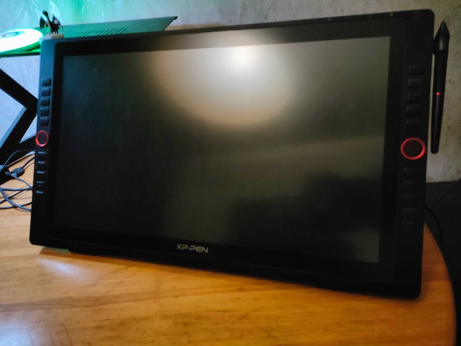 Tablet piórkowy XP-Pen Artist 22R Pro stan bardzo dobry, odbiór własny
