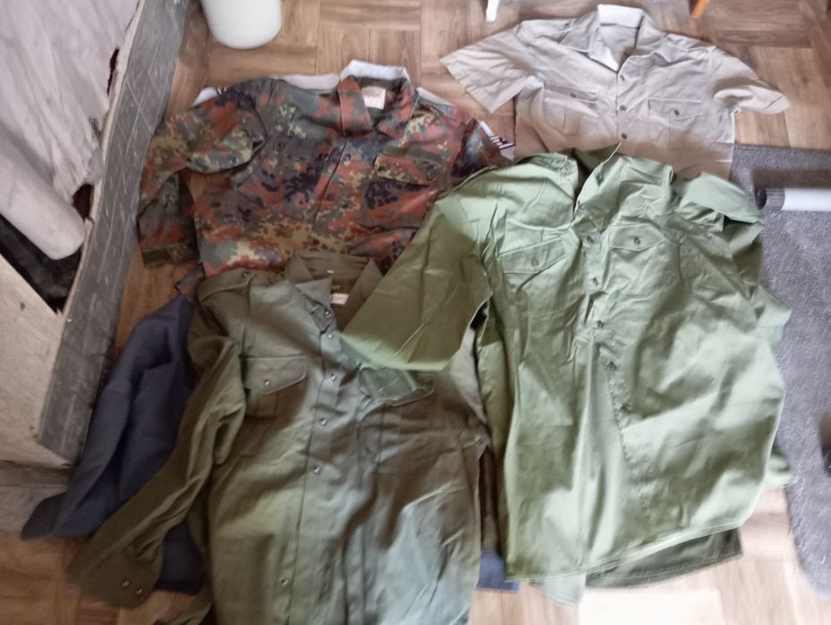 Porządki domowe koszule wojskowe