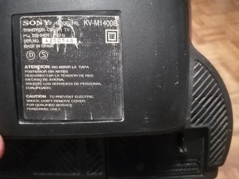 Televisor SONY 14"