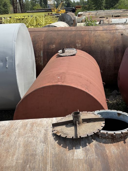 Емкость 20 метров кубических Не были в использовании