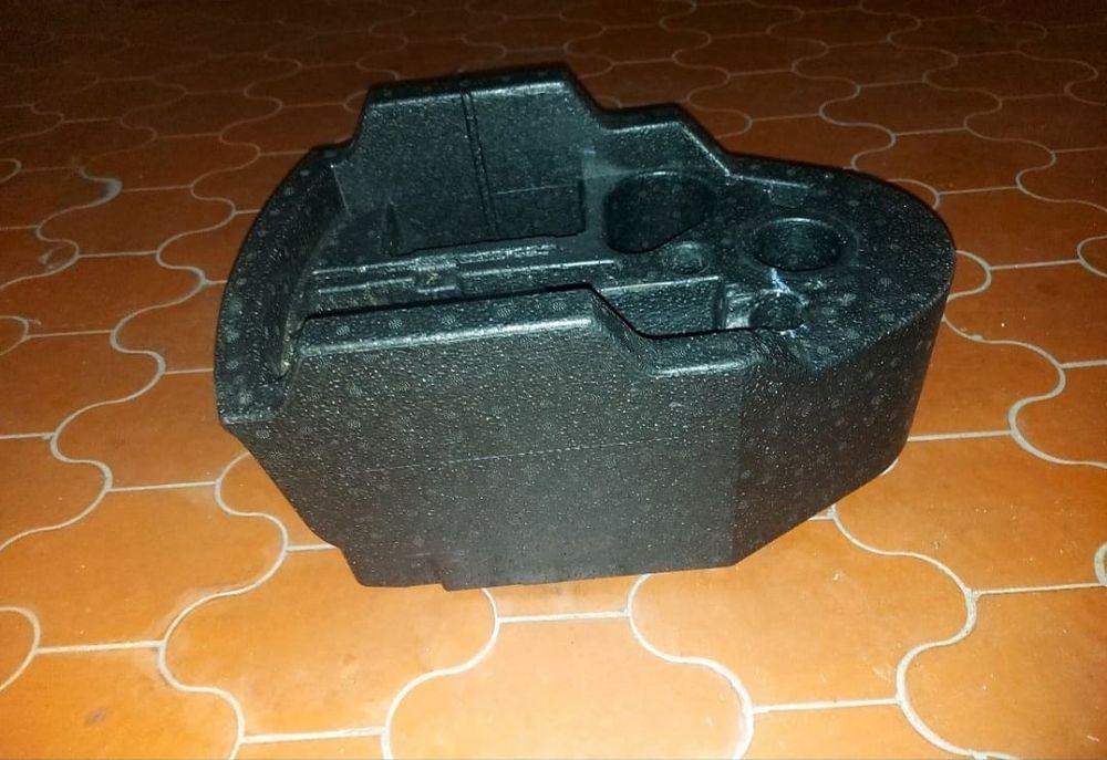 Caixas caixa arrumação de pneu suplente
Qualquer esclarecimento mensag