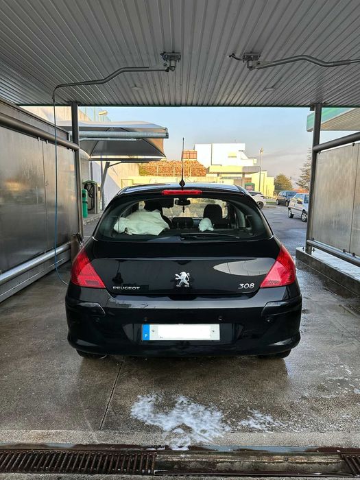 Peugeot 308 em ótimo estado