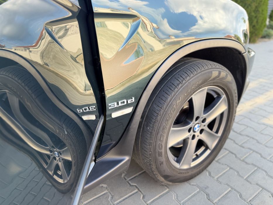 Продам BMW X5 3.0D автомат