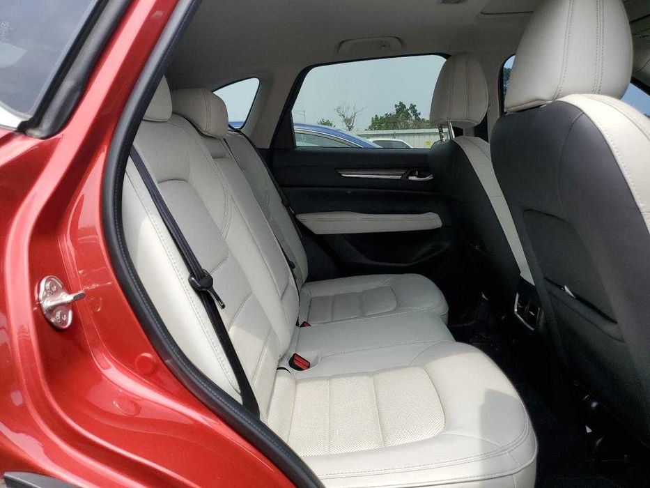 Mazda Cx-5 Grand Touring 2019 .