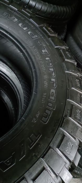 Pneus 255/75/17 BF Goodrich