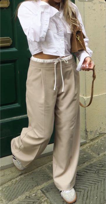 Брюки, штани , футбооки Zara