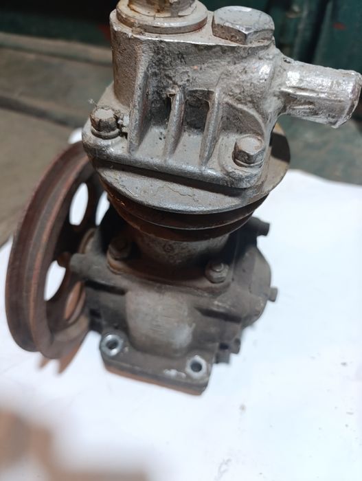 Компрессор ГАЗ-66, ПАЗ-3205, ЮМЗ-6, БОГДАН, Д-65 старого образца