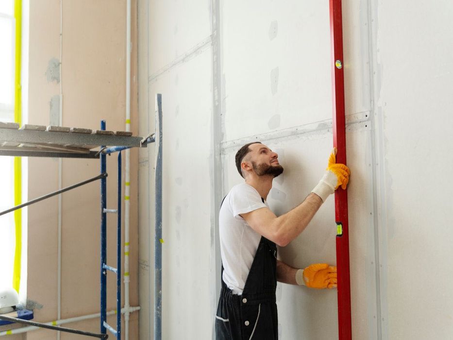 Serviços de construção e remodelação com preços acessíveis