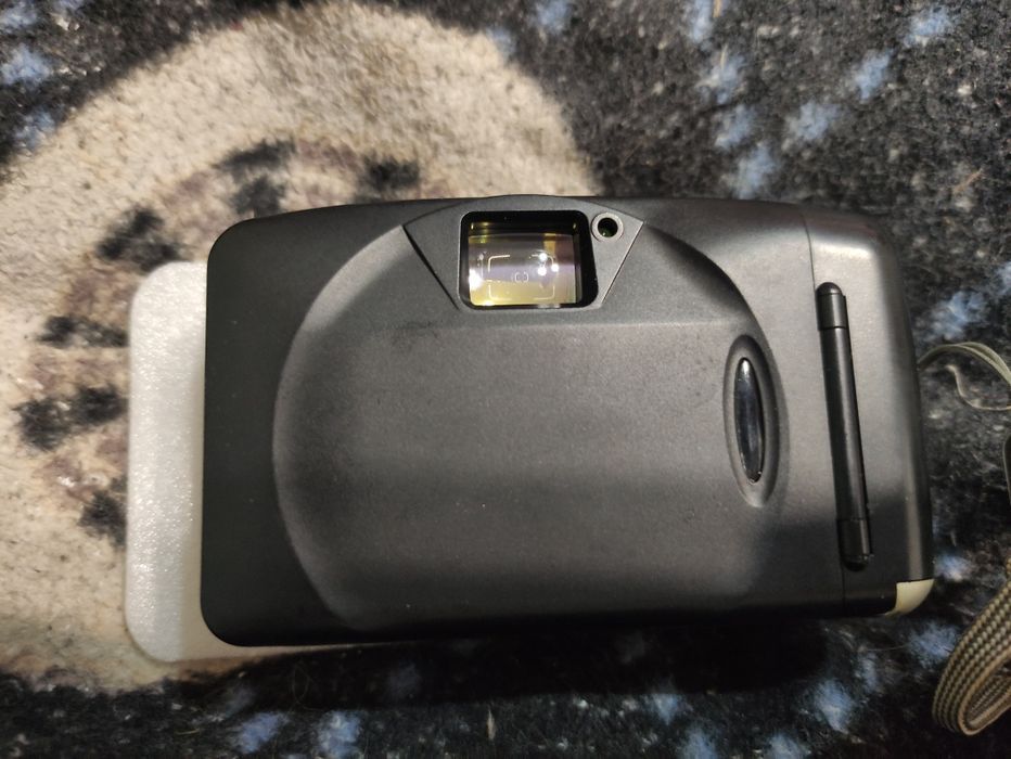 Фотоаппарат пленочный