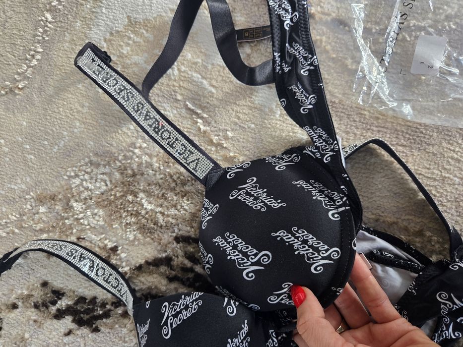 Zestaw Victoria secret czarny z napisami