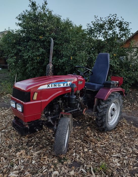 Продається трактор