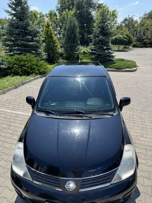 Ниссан тиида, Nissan tiida 2008