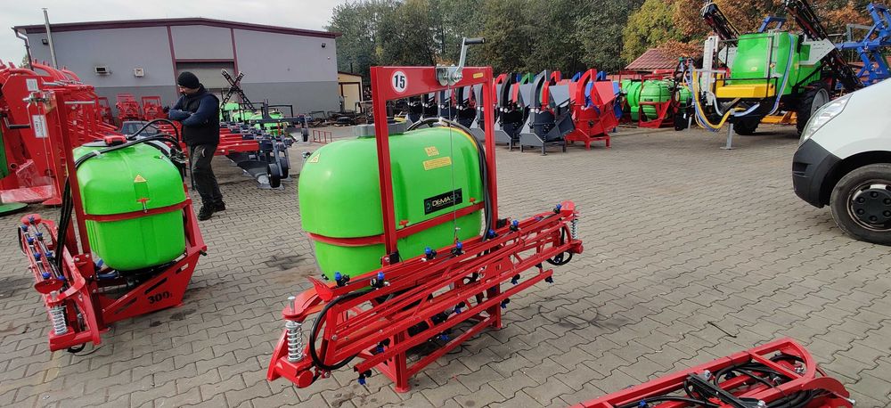 Opryskiwacz 300 litrów polowy zawieszany lanca 10m Nowy DEMAROL