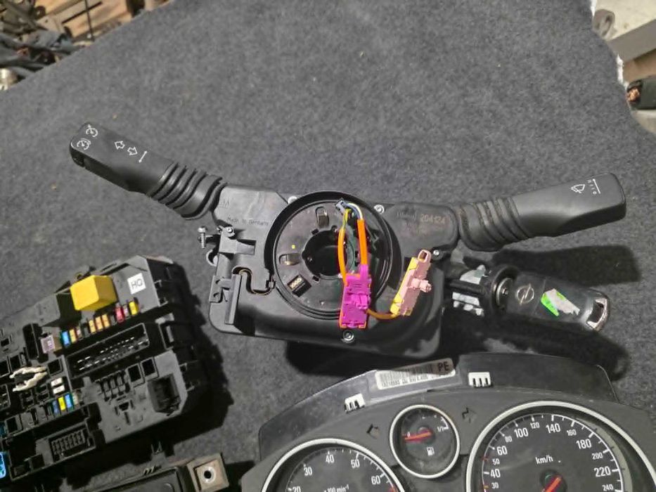 komputer zestaw startowy z22yh opel zafira b