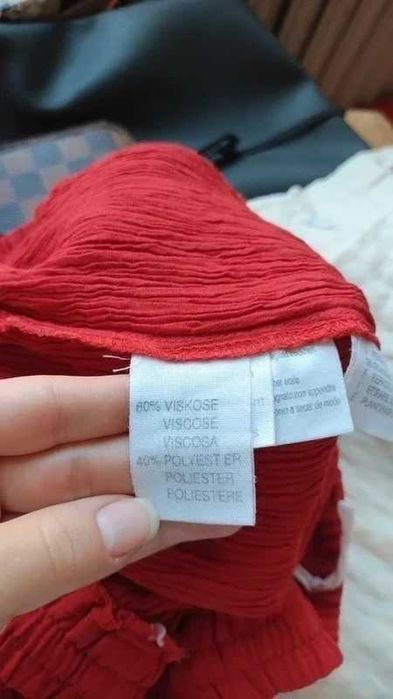 Spodnie rozciągliwe dopasowujące  czerwone materiałowe M L S Wiskoza