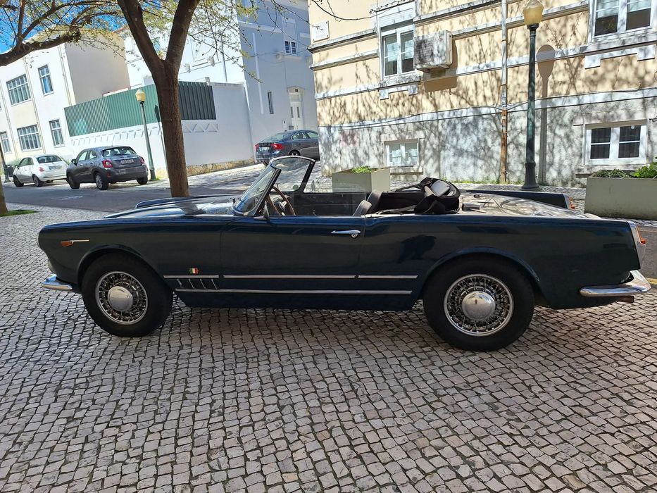 Alfa Romeo Spider