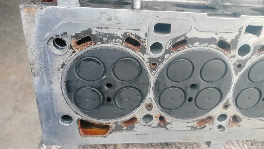 Cabeça d motor e Tampa Válvulas Opel / Fiat / Alfa / Saab - 1.9 Z19DTH